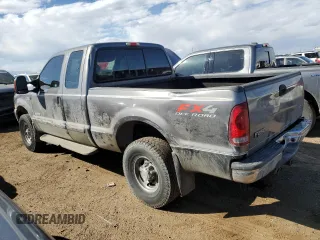 2003 Ford F-250 XL z VIN 1FTNX21PX3EB94715, wystawiony jako Copart lot #50712735 z przebiegiem 96 293 mil mil oraz Szkoda całkowita • Salvage title. Historia ofert i sprzedaży dostępna na DreamBid. Obrazek 2.