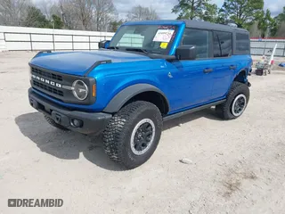 2023 Ford Bronco with VIN 1FMEE5DH6PLB09202, listed as a IAAI auction lot 41059734 with 30,186 mi miles. Bid and sale history available at carsss.com. Image 17.