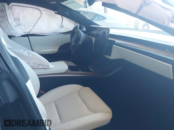 2023 Tesla Model S с VIN 5YJSA1E59PF499778, выставлен на аукционе IAAI как лот 40454608 с пробегом Не указан миль и . История ставок и продаж доступна на DreamBid. Изображение 5.