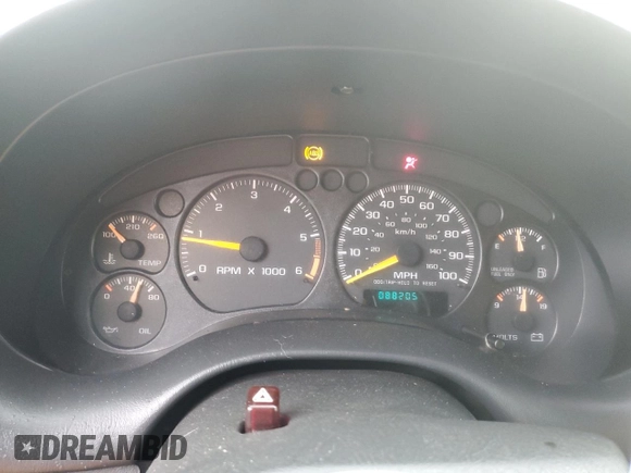 1998 GMC Jimmy SLE with VIN 1GKDT13W6W2535592, listed as a Copart auction lot 81953844 with 88,205 mi miles and Salvage Title. Bid and sale history available at carsss.com. Image 9.