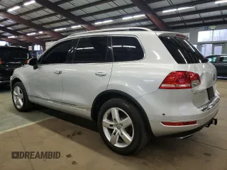 2012 Volkswagen Touareg Exec with VIN WVGEF9BP9CD009937, listed as a Copart auction lot 84596364 with 97,431 mi miles and Clean Title. Bid and sale history available at DreamBid. Image 2.