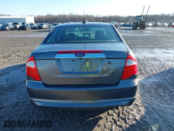 2010 Ford Fusion Hybrid with VIN 3FADP0L39AR125251, listed as a IAAI auction lot 41100606 with 235,612 mi miles. Bid and sale history available at carsss.com. Image 16.