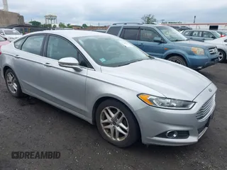 2016 Ford Fusion SE z VIN 3FA6P0H72GR120891, wystawiony jako IAAI lot #42364227 z przebiegiem 234 532 mil mil oraz . Historia ofert i sprzedaży dostępna na DreamBid. Obrazek 1.