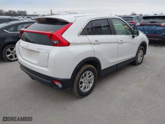 2018 Mitsubishi Eclipse Cross ES with VIN JA4AT3AA0JZ050618, listed as a IAAI auction lot 41156353 with 114,922 mi miles. Bid and sale history available at carsss.com. Image 4.