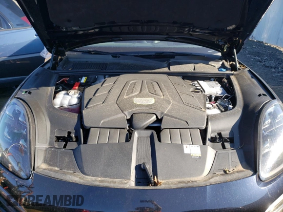 2021 Porsche Cayenne E-Hybrid Hybrid with VIN WP1BE2AY0MDA44278, listed as a Copart auction lot 53202492 with Not provided miles and . Bid and sale history available at DreamBid. Image 7.
