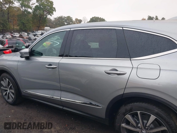 2025 Acura MDX w/Technology Package with VIN 5J8YD9H48SL000950, listed as a IAAI auction lot 40776010 with 18 mi miles. Bid and sale history available at carsss.com. Image 14.