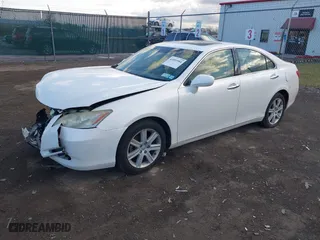 2008 Lexus ES 350 with VIN JTHBJ46G182173865, listed as a IAAI auction lot 41859584 with 145,269 mi miles. Bid and sale history available at carsss.com. Image 17.