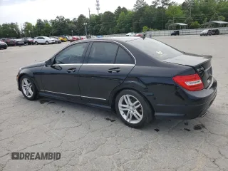 2013 Mercedes-Benz C 250 Sport z VIN WDDGF4HBXDR269348, wystawiony jako Copart lot #54330045 z przebiegiem 102 144 mil mil oraz Szkoda całkowita • Salvage title. Historia ofert i sprzedaży dostępna na DreamBid. Obrazek 2.