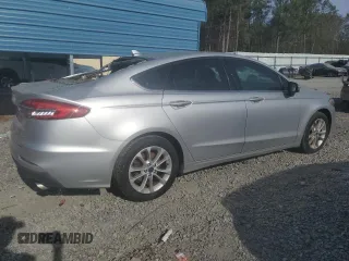 2019 Ford Fusion SE with VIN 3FA6P0HDXKR160103, listed as a Copart auction lot 79200084 with 138,481 mi miles and Non Repairable. Bid and sale history available at DreamBid. Image 3.