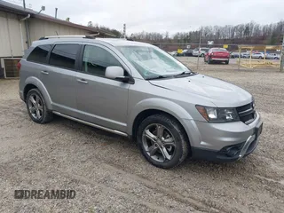 2017 Dodge Journey Crossroad Plus with VIN 3C4PDCGB5HT613256, listed as a IAAI auction lot 41509616 with 146,931 mi miles. Bid and sale history available at carsss.com. Image 1.