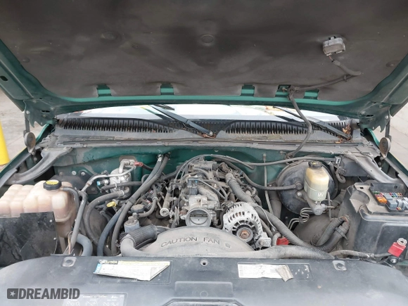 1999 Chevrolet Silverado 1500 LS with VIN 2GCEC19V7X1178424, listed as a IAAI auction lot 41348038 with 409,178 mi miles. Bid and sale history available at carsss.com. Image 10.