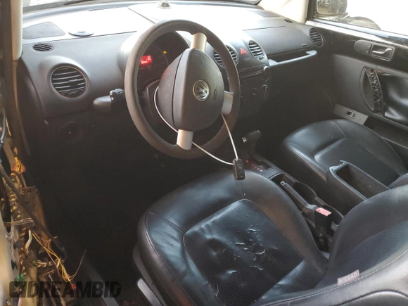 2007 Volkswagen Beetle with VIN 3VWRG31Y87M419307, listed as a Copart auction lot 87134574 with 77,606 mi miles and Clean title. Bid and sale history available at DreamBid. Image 8.