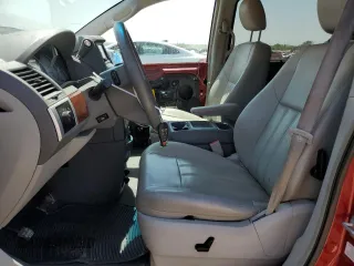 2008 Chrysler Town & Country Touring with VIN 2A8HR54P68R697665, listed as a Copart auction lot 50191445 with 145,000 mi miles and Salvage Title. Bid and sale history available at carsss.com. Image 7.