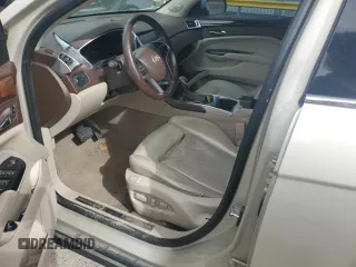 2014 Cadillac SRX Luxury Collection with VIN 3GYFNBE31ES631523, listed as a Copart auction lot 49661725 with 157,205 mi miles and Salvage Title. Bid and sale history available at DreamBid. Image 7.