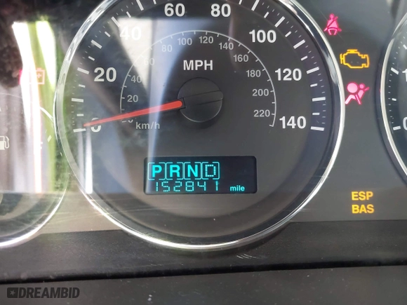 2007 Jeep Grand Cherokee Limited with VIN 1J8HR58267C523598, listed as a IAAI auction lot 41764331 with 152,841 mi miles. Bid and sale history available at carsss.com. Image 7.