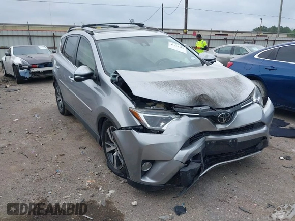 2018 Toyota RAV4 XLE with VIN JTMWFREV7JJ203609, listed as a IAAI auction lot 41938100 with 51,021 mi miles. Bid and sale history available at carsss.com. Image 1.