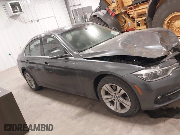 2018 BMW 3 Series 330i xDrive with VIN WBA8D9G59JNU68145, listed as a IAAI auction lot 41079634 with 48,872 mi miles and . Bid and sale history available at carsss.com. Image 13.