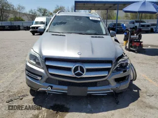 2014 Mercedes-Benz GL 450 z VIN 4JGDF7CE5EA314515, wystawiony jako Copart lot #59105505 z przebiegiem 188 706 mil mil oraz Szkoda całkowita • Salvage title. Historia ofert i sprzedaży dostępna na DreamBid. Obrazek 5.