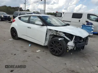 2014 Hyundai Veloster with VIN KMHTC6AD5EU213773, listed as a Copart auction lot 74619554 with 98,315 mi miles and Salvage Title. Bid and sale history available at carsss.com. Image 4.