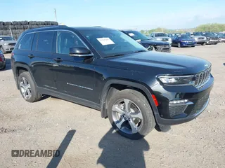2024 Jeep Grand Cherokee с VIN 1C4RJYB61RC713750, выставлен на аукционе IAAI как лот 42149409 с пробегом 9 931 миль миль и . История ставок и продаж доступна на DreamBid. Изображение 1.