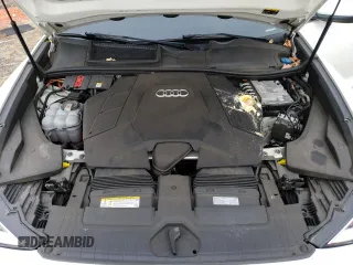2019 Audi Q8 Premium z VIN WA1AVAF16KD013465, wystawiony jako Copart lot #88467105 z przebiegiem 54 678 mil mil oraz Szkoda całkowita • Salvage title. Historia ofert i sprzedaży dostępna na DreamBid. Obrazek 12.