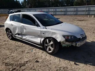 2006 Mazda 3 s with VIN JM1BK143961489627, listed as a Copart auction lot 82085924 with 204,899 mi miles and Salvage Title. Bid and sale history available at carsss.com. Image 11.