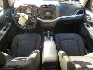 2019 Dodge Journey SE Value Pkg with VIN 3C4PDCAB7KT747038, listed as a Copart auction lot 87844425 with 118,019 mi miles and Salvage Title. Bid and sale history available at carsss.com. Image 8.