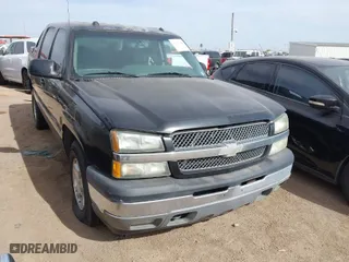 2005 Chevrolet Avalanche LS with VIN 3GNEC12Z75G284171, listed as a IAAI auction lot 41729048 with 218,945 mi miles. Bid and sale history available at carsss.com. Image 1.