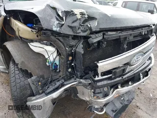 2019 Ford F-150 XL с VIN 1FTEX1EP4KFB13902, выставлен на аукционе IAAI как лот 42436675 с пробегом 34 285 миль миль и . История ставок и продаж доступна на DreamBid. Изображение 18.