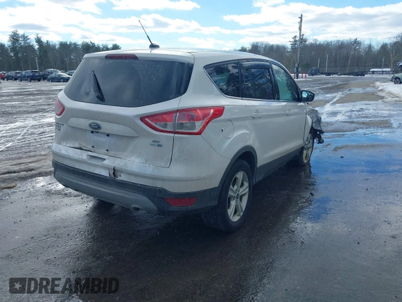 2014 Ford Escape SE with VIN 1FMCU9GX7EUD76778, listed as a IAAI auction lot 41679482 with 136,832 mi miles and . Bid and sale history available at carsss.com. Image 4.