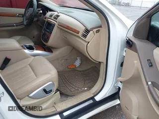 2007 Mercedes-Benz R 3.5L with VIN 4JGCB65E77A049100, listed as a IAAI auction lot 42503165 with 167,129 mi miles and . Bid and sale history available at DreamBid. Image 5.