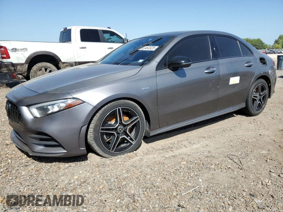 2019 Mercedes-Benz A 220 z VIN WDD3G4EB9KW000899, wystawiony jako Copart lot #52463325 z przebiegiem Nie podano mil oraz Szkoda całkowita • Salvage title. Historia ofert i sprzedaży dostępna na DreamBid. Obrazek 1.