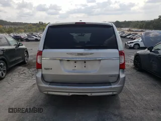 2011 Chrysler Town & Country Limited with VIN 2A4RR6DGXBR698448, listed as a Copart auction lot 70932134 with 130,140 mi miles and Salvage Title. Bid and sale history available at DreamBid. Image 6.