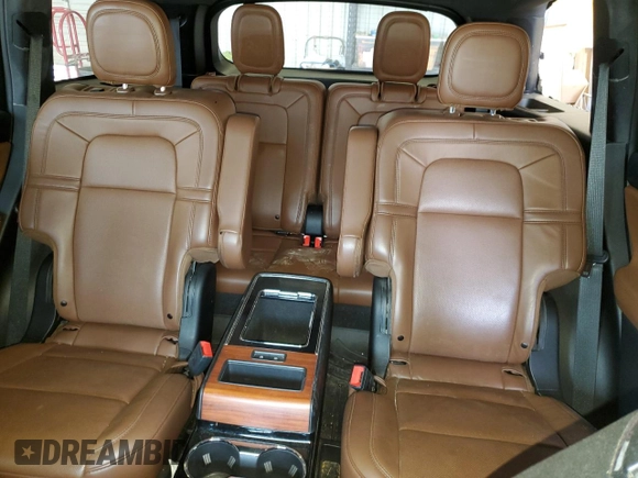 2020 Lincoln Aviator Reserve z VIN 5LM5J7WC2LGL28425, wystawiony jako Copart lot #56068124 z przebiegiem 82 282 mil mil oraz Szkoda całkowita • Salvage title. Historia ofert i sprzedaży dostępna na DreamBid. Obrazek 10.