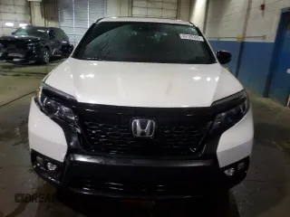 2020 Honda Passport EX-L with VIN 5FNYF7H58LB003115, listed as a Copart auction lot 49128305 with 57,482 mi miles and Non Repairable. Bid and sale history available at carsss.com. Image 5.