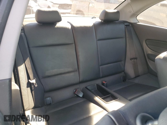 2009 BMW 1 Series 128i with VIN WBAUP93529VF48915, listed as a Copart auction lot 80310034 with 143,208 mi miles and Salvage title. Bid and sale history available at DreamBid. Image 10.