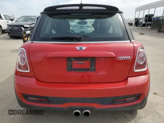2012 MINI Hardtop S with VIN WMWSV3C58CT386122, listed as a Copart auction lot 55184865 with 92,156 mi miles and Clean Title. Bid and sale history available at DreamBid. Image 6.