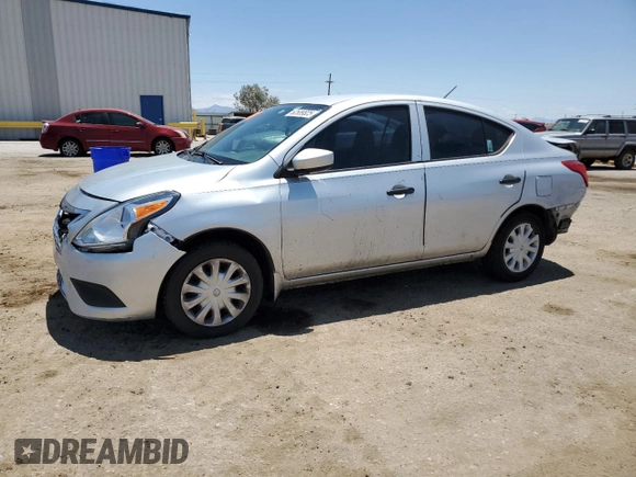 2016 Nissan Versa S with VIN 3N1CN7AP8GL899211, listed as a Copart auction lot 62689825 with 86,688 mi miles and Salvage title. Bid and sale history available at DreamBid. Image 1.