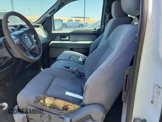 2013 Ford F-150 XL с VIN 1FTFX1EF3DFB24176, выставлен на аукционе IAAI как лот 42619562 с пробегом 73 254 миль миль и . История ставок и продаж доступна на DreamBid. Изображение 4.