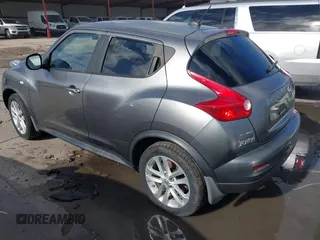 2011 Nissan Juke SL with VIN JN8AF5MV9BT015771, listed as a IAAI auction lot 42149705 with 127,588 mi miles and . Bid and sale history available at carsss.com. Image 3.