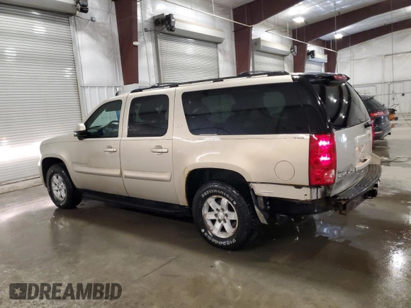 2007 GMC Yukon XL SLT with VIN 1GKFK16307J310654, listed as a Copart auction lot 47394195 with 197,988 mi miles and Salvage Title. Bid and sale history available at carsss.com. Image 2.