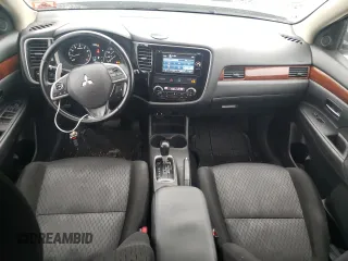 2014 Mitsubishi Outlander GT with VIN JA4JZ4AX2EZ009731, listed as a Copart auction lot 38760334 with 167,645 mi miles and Salvage title. Bid and sale history available at DreamBid. Image 8.