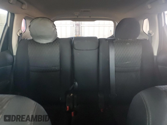 2017 Nissan Rogue SV z VIN JN8AT2MT3HW143002, wystawiony jako Copart lot #53557855 z przebiegiem 120 193 mil mil oraz Szkody całkowita. Historia ofert i sprzedaży dostępna na DreamBid. Obrazek 10.