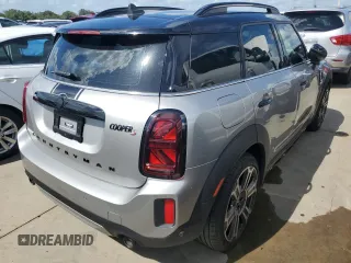 2024 MINI Countryman Cooper S with VIN WMZ53BR02R3R70682, listed as a Copart auction lot 74350254 with 0 mi miles and Salvage Title. Bid and sale history available at carsss.com. Image 3.
