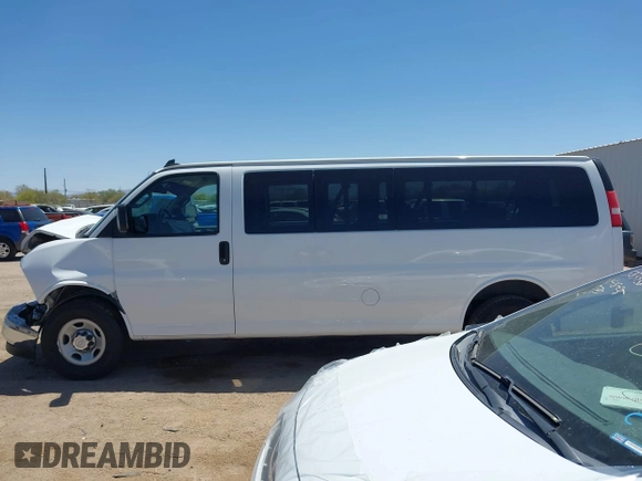 2017 Chevrolet Express Passenger LT с VIN 1GAZGPFG9H1271606, выставлен на аукционе IAAI как лот 42131717 с пробегом 119 295 миль миль и . История ставок и продаж доступна на DreamBid. Изображение 15.