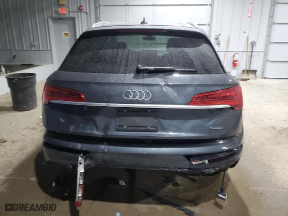 2021 Audi Q5 Premium with VIN WA1AAAFYXM2079279, listed as a Copart auction lot 41403405 with 20,520 mi miles and Salvage Title. Bid and sale history available at carsss.com. Image 6.