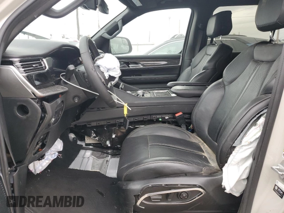 2022 Jeep Wagoneer Series II с VIN 1C4SJVBT0NS142550, выставлен на аукционе Copart как лот 53844065 с пробегом 30 241 миль миль и Списание • Salvage title. История ставок и продаж доступна на DreamBid. Изображение 7.