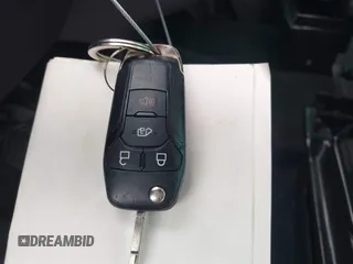 2020 Ford Transit Cargo с VIN 1FTBR1CG5LKB66925, выставлен на аукционе IAAI как лот 42449109 с пробегом Не указан миль и . История ставок и продаж доступна на DreamBid. Изображение 11.