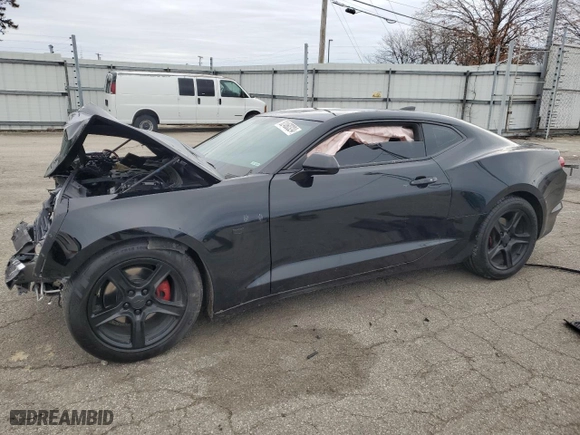 2022 Chevrolet Camaro 1LT with VIN 1G1FB1RXXN0121953, listed as a Copart auction lot 82460324 with 0 mi miles and Salvage Title. Bid and sale history available at carsss.com. Image 1.