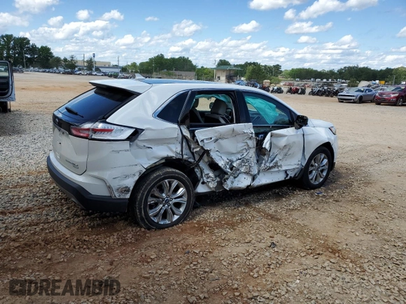 2020 Ford Edge Titanium with VIN 2FMPK3K93LBA53778, listed as a Copart auction lot 59059085 with 121,277 mi miles and Salvage title. Bid and sale history available at DreamBid. Image 3.